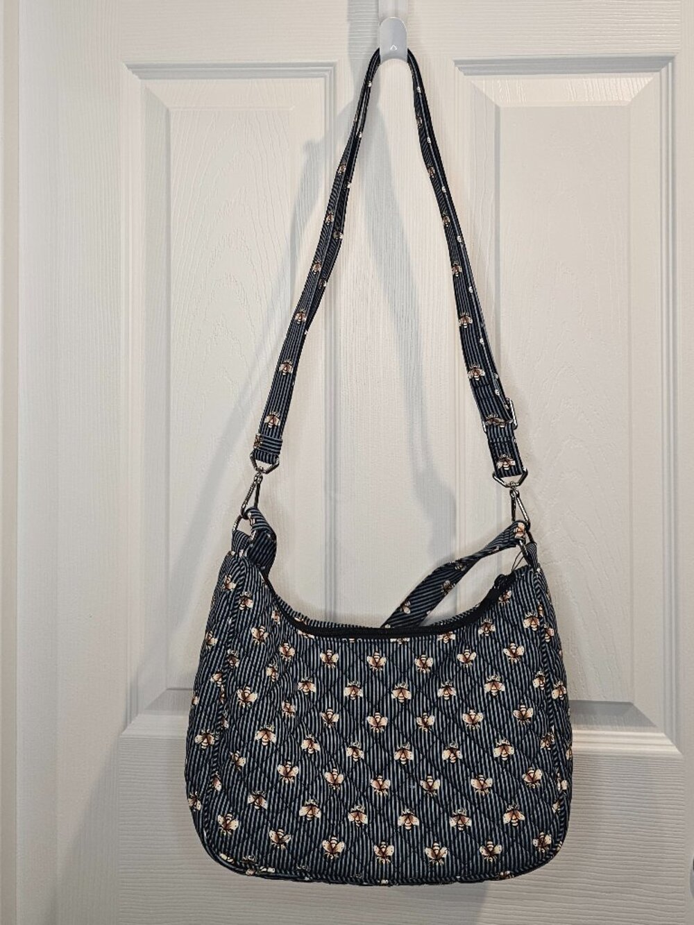 NWT Vera Bradley Frannie Crescent Crossbody Bees Navy Purse Shoulder Bag